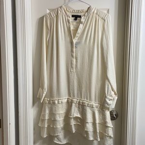 Banana Republic Long sleeve ruffle dress
